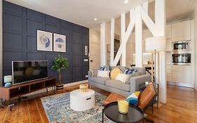 Chic & Elegant Lapa By Gt House